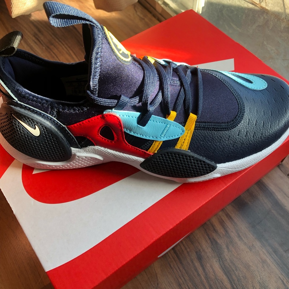 Nike Huarache EDGE *brand new*